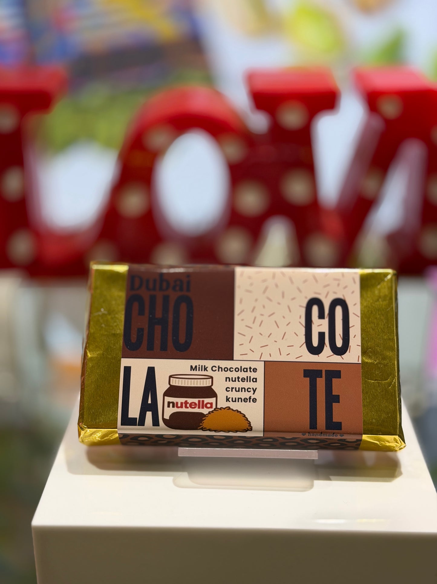 Nutella Crunchy Kunefe Chocolate (Milk Chocolate)